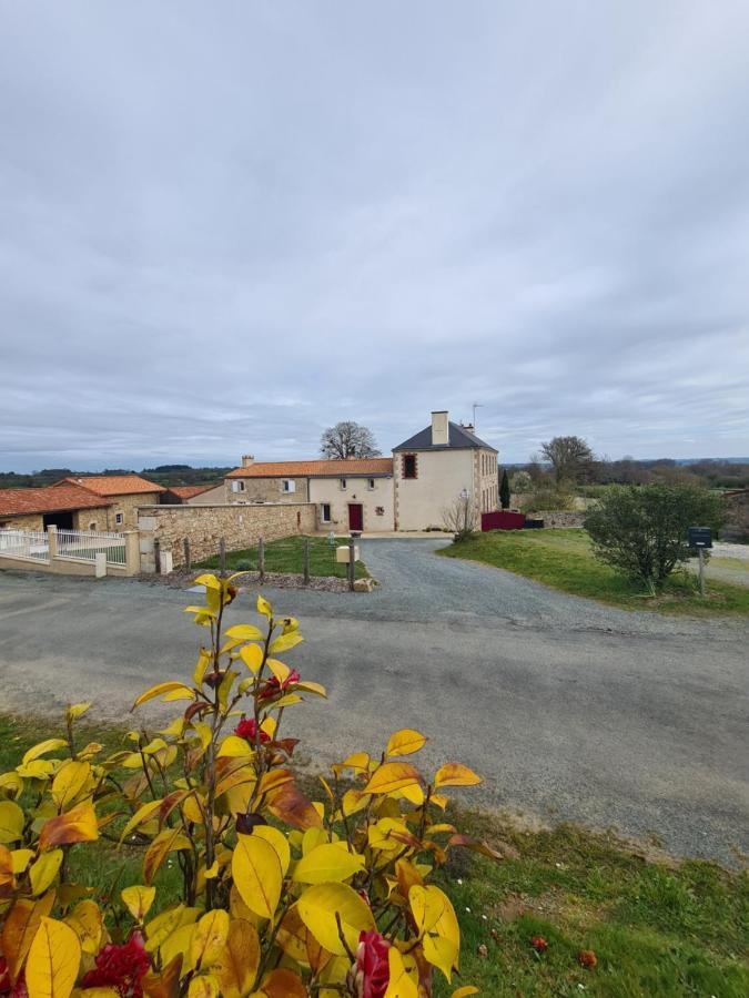 La Dortiere S'amuse, Magnifique Maison De Maitre 12min Du Puy Du Fo Holiday home Sevremont